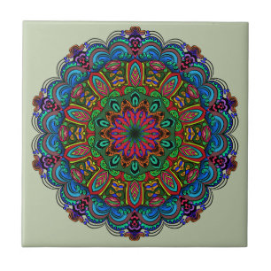 Lebhaftes Mandala Floral- und geometrisches Muster Fliese