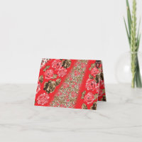 Lebhaftes rotes Gewebe, mit viel Blumen und