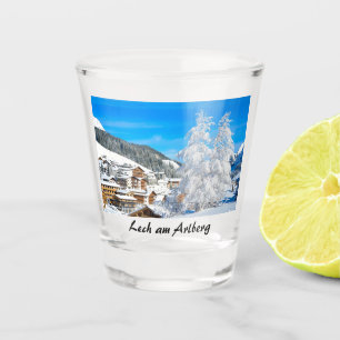 Lech am Arlberg in Österreich im Winter Souvenir Schnapsglas