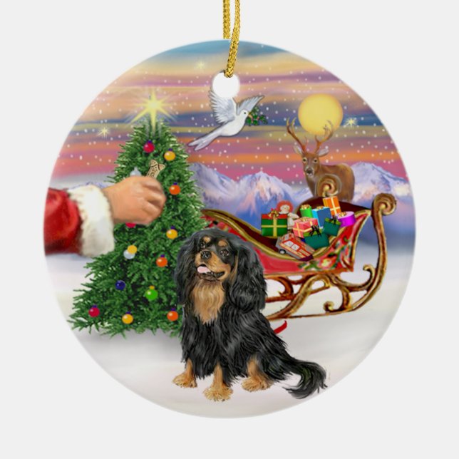 Leckerei für einen Schwarzen und Tan Cavalier King Keramikornament (Vorne)