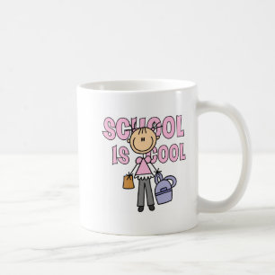L'école est tasse fraîche de trempoline