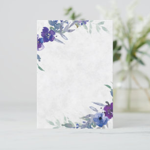 Leeres Budget Lila und blaue Blumengeburtstag  Einladung