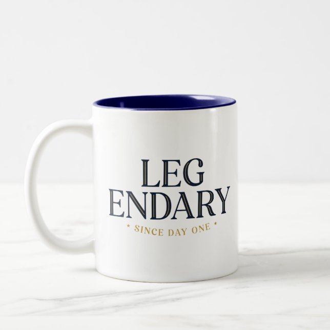 LEGENDÄR SEIT DEM ERSTEN TAG Kaffeetasse (Links)