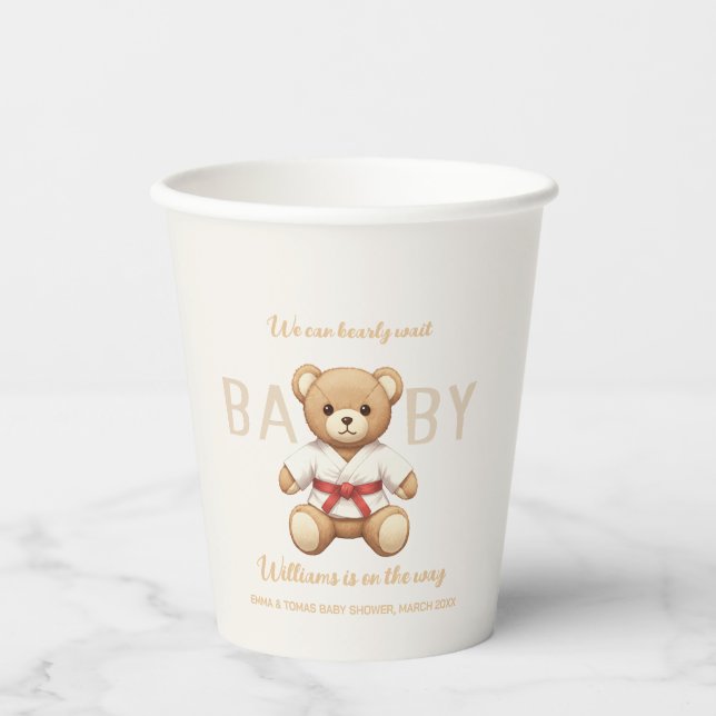Legendary Red Belt Judo Bear – Baby Shower Pappbecher (Vorderseite)