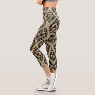 Leggings Capri A Black Widow Series Design #29