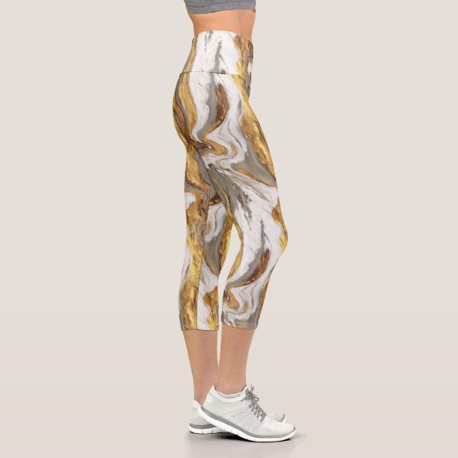 Leggings Capri Abstract Gray Marble Texture with Flowing Gold (Droite)