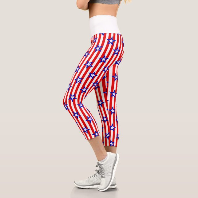 Leggings Capri Étoiles rouges, blanches et bleues et rayures Capr (Gauche)