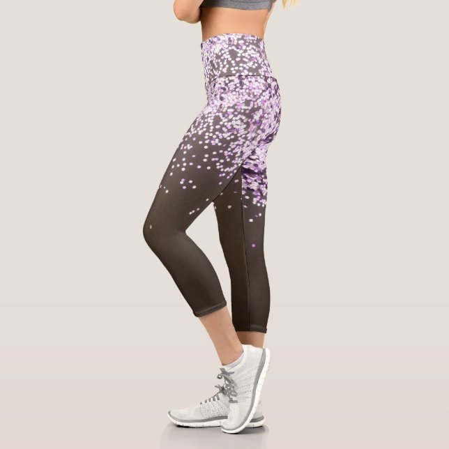 Leggings Capri Fun Festif Pink Confetti sur Brown (Gauche)