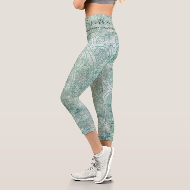 Leggings Capri Green Script Mandala Spa Bohemian Spiritual  (Gauche)