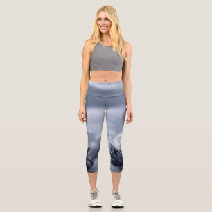 Leggings Capri Nuages couvrant la montagne Storžič, Slovénie