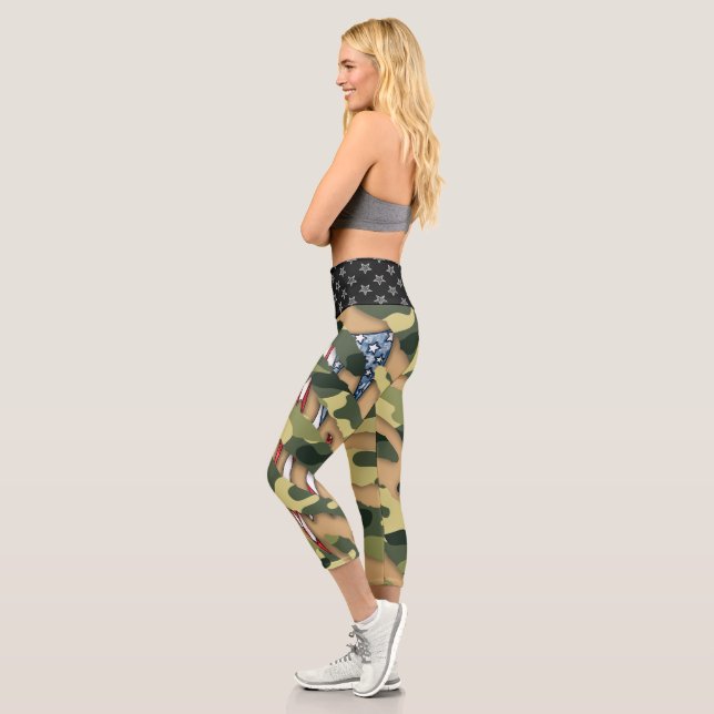 Leggings Capri Un camouflage vert arraché, et un drapeau américai (Gauche)