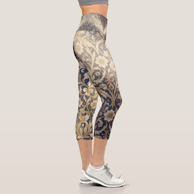 Leggings Capri Vision Éthérée – Au-delà de la Réalité21 (Droite)