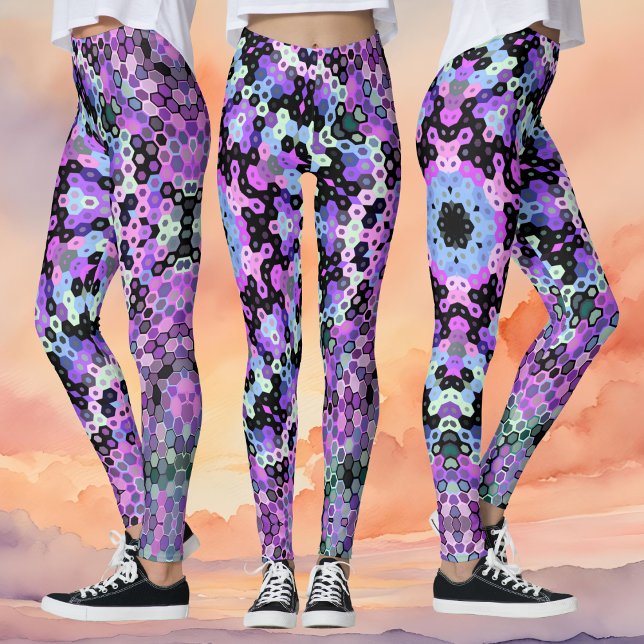 Leggings Hex Mandala violet rose et bleu (Purple Pink and Blue Hexagon Mandala Leggings By Wormhole Orbital)