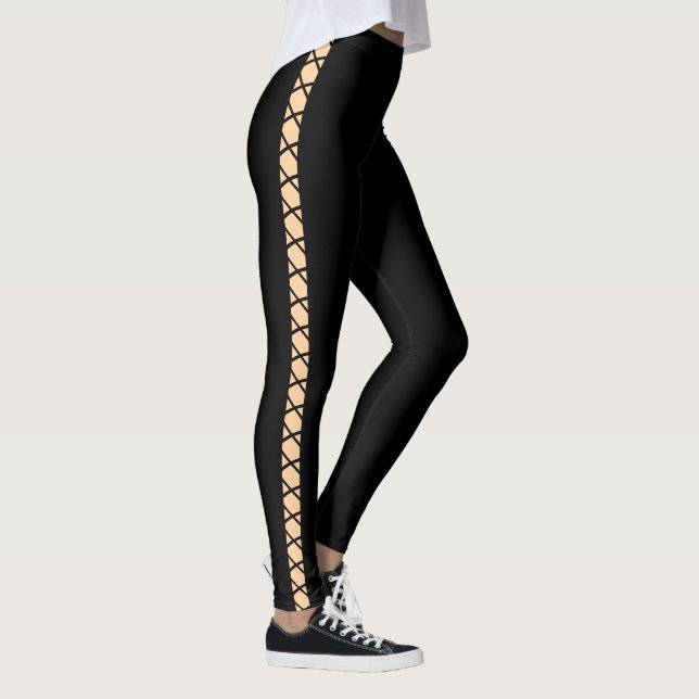 Leggings in Illusionen hochheben (Rechts)