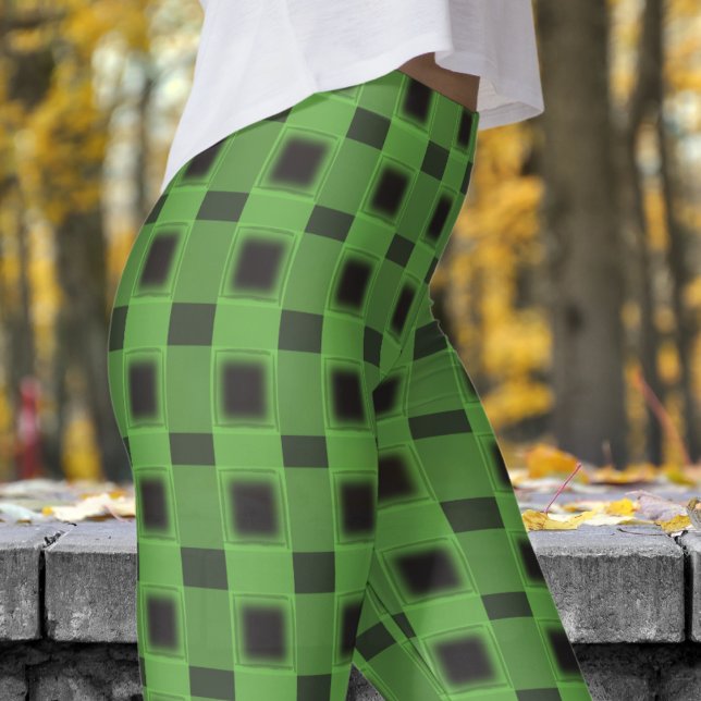 Leggings Motif classique noir et Kombu vert chèque (Classic Black and Kombu Green Check Pattern Leggings)