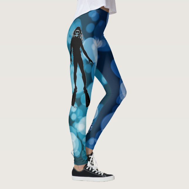 Leggings Plongeur autonome de Madame dans des guêtres de (Droite)