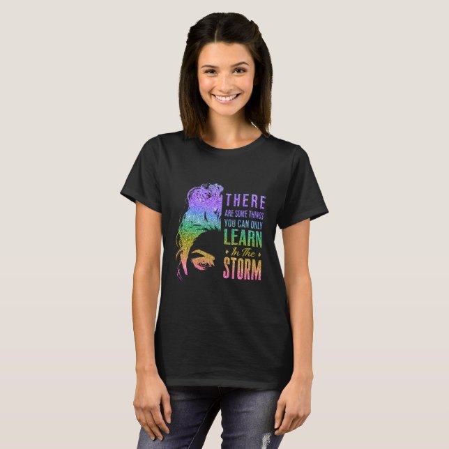 Lehren aus dem Sturm T-Shirt (Vorne ganz)