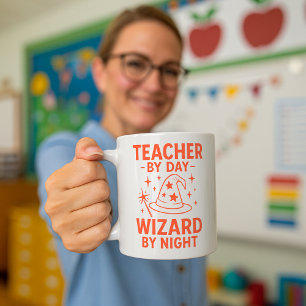 Lehrer, die die Tasse stärken; Zauberlehrer