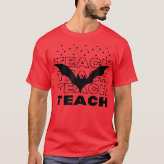 Lehrer Halloween Spaß Bat and Stars unterrichten T-Shirt