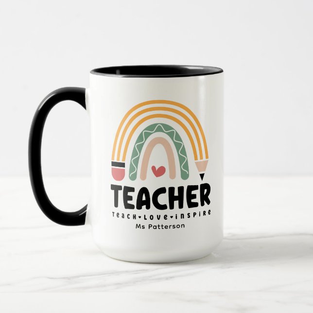 Lehrer Teach Liebe Inspirierte Rainbow Personalisi Tasse (Links)