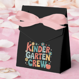 Lehrer Zurück zur Schule Kindergarten-Team Geschenkschachtel