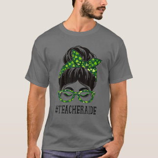 Lehrerin Aide Women Messy Bun St Patrick's Day Sha T-Shirt