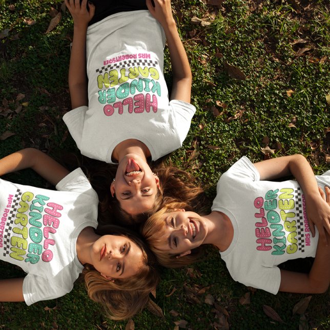 Lehrerin bunt Retro Kindergarten T - Shirt (Von Creator hochgeladen)