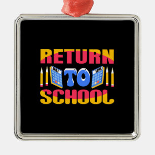 Lehrerin kehrt zur Schule zurück Ornament Aus Metall