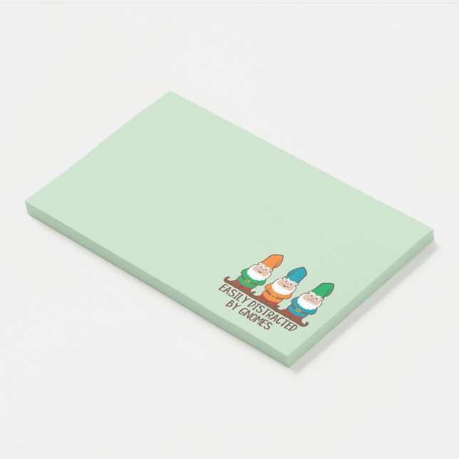 Leicht abgelenkt durch Gnomes-niedliches Grün Post-it Klebezettel (angewinkelt)