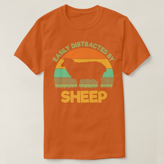 Leicht abgelenkt durch Schafe Bauer Schafe Liebe T-Shirt (Design vorne)