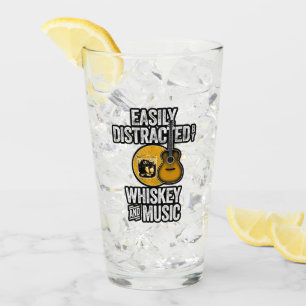 Leicht abgelenkt durch Whiskey und Music Glass Glas