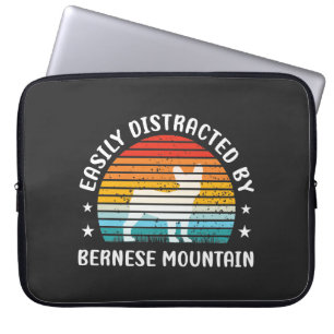Leicht abgelenkt vom Berner Berghund, Bernese Laptopschutzhülle