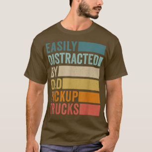 Leicht abgelenkt von alten Lieferwagen-LKW 409 T-Shirt