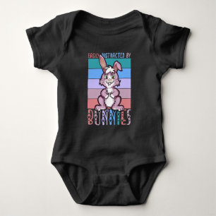 Leicht abgelenkt von Bunnies Niedlicher Lover Baby Strampler