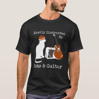 Leicht abgelenkt von Cats Gitarre  T-Shirt