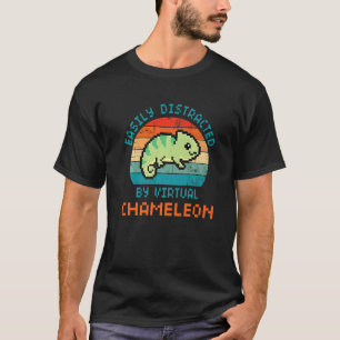 Leicht abgelenkt von Chameleon virtuellen Haustier T-Shirt