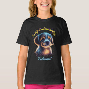 Leicht abgelenkt von der Wüstenbildung der Welpen T-Shirt