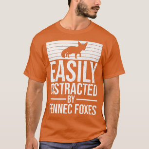 Leicht abgelenkt von Fennec-Gegnern, die für einen T-Shirt
