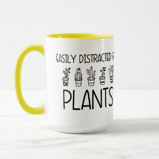 Leicht abgelenkt von Pflanze Tasse Kaffee Tee Cup