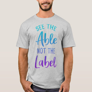 Leicht, klassisch, doppelnadelärmelig und T-Shirt
