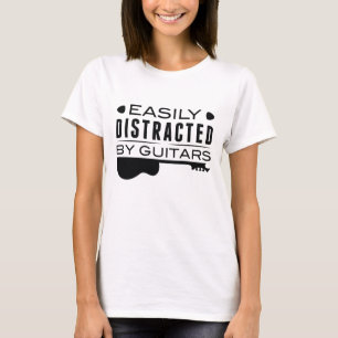 Leicht von Gitarren abgelenkt T-Shirt