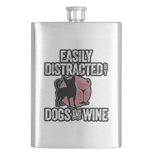 Leicht von Hunden und Wein abgelenkt Flachmann