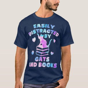 Leicht von Katzen und Büchern abgelenkt T-Shirt