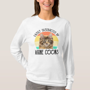 Leicht von Maine-Coons abgelenkt T-Shirt