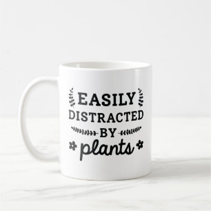 Leicht von Pflanze abgelenkt Kaffeetasse