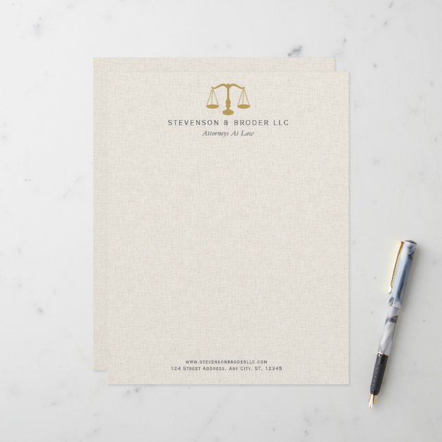Leichte beige Leinen & Gold Law Practice Scale Briefbogen (Vorderseite/Rückseite Beispiel)