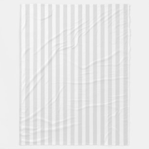 Leichte, graue und weiße Streifen Fleecedecke