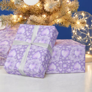 leichte lila Schneeflocke und glitzernde Herzumhül Geschenkpapier