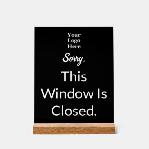 Leider ist dieses Fenster mit dem Schwarz-weißen T Acrylschild