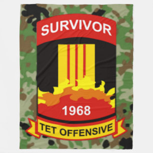 LEISTUNGSANGEBOT 1968 FLEECEDECKE